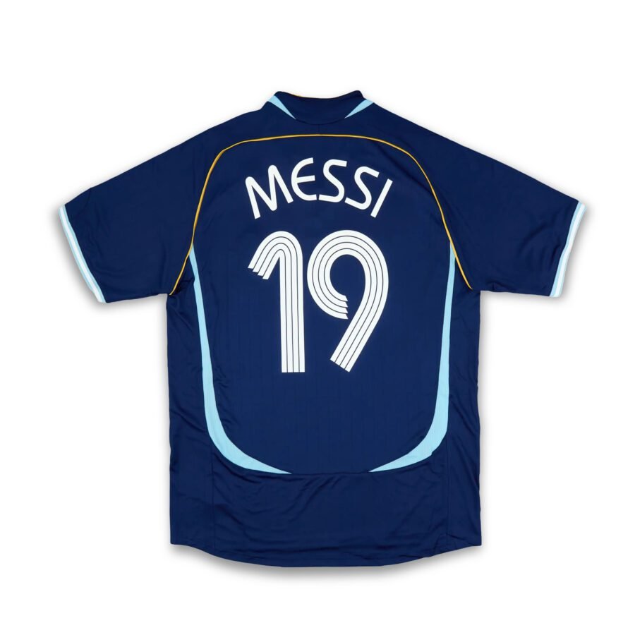 Argentina 2006 Retro Away Jersey - Messi No.19