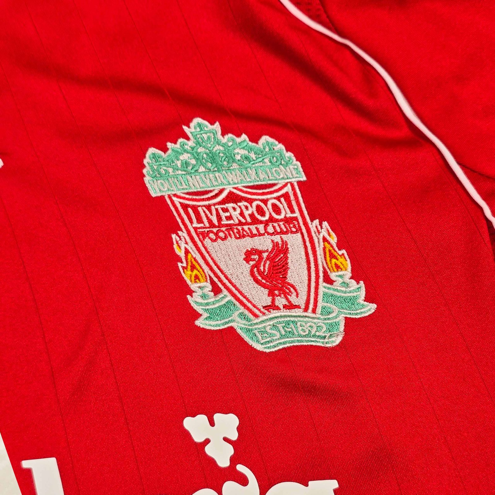 Liverpool FC 2006-07 Retro Home Jersey - Gerrard No.8