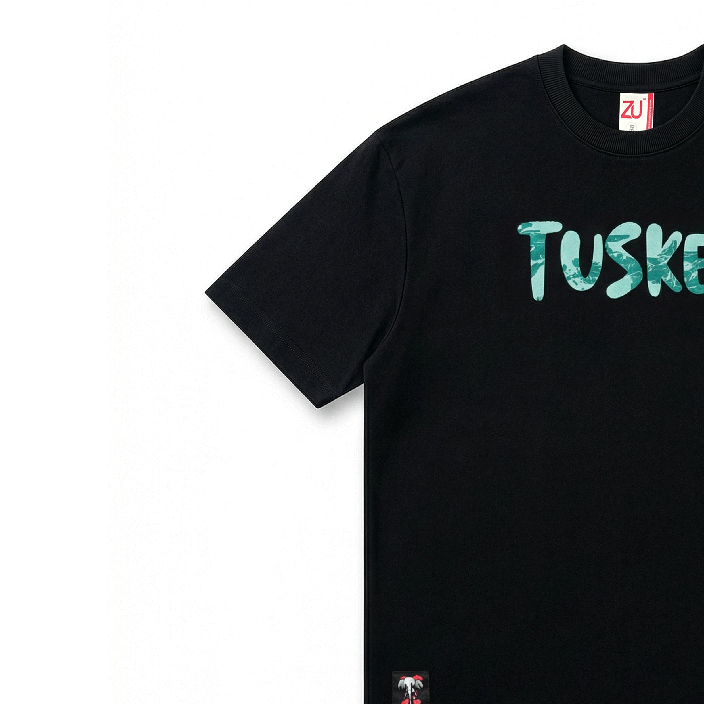 THE TUSKERS KING Oversized Graphic Streetwear Tee