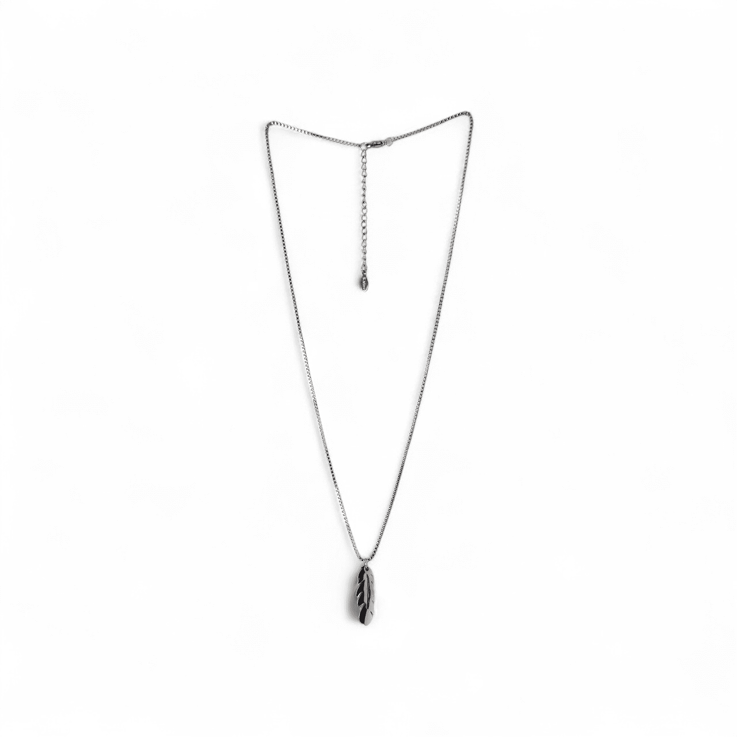 Feather Pendant Chain – Polished Steel Necklace