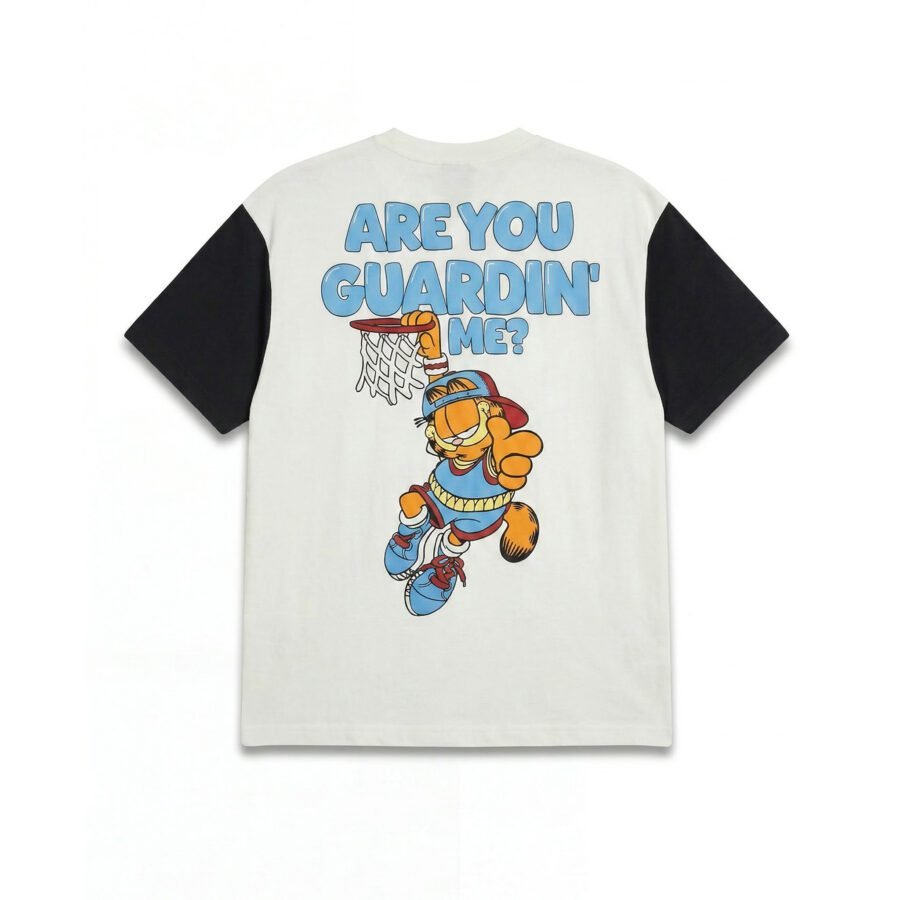 Garfield Basketball Graphic Tee – Contrast Sleeve